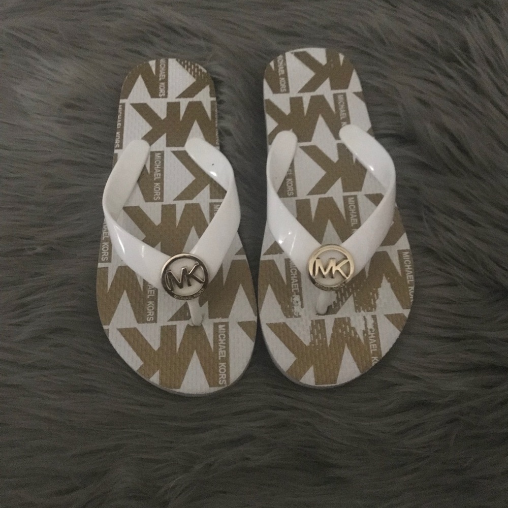 Girls size 2 MK flip flops